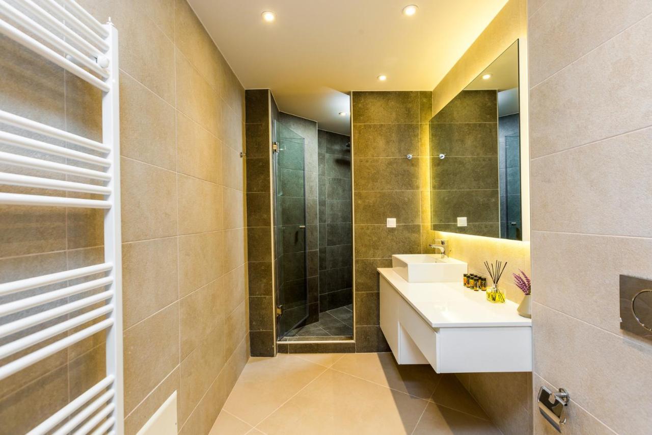 Villa Aelia I Modern & Ideal For Large Groups Γαλατάς Εξωτερικό φωτογραφία
