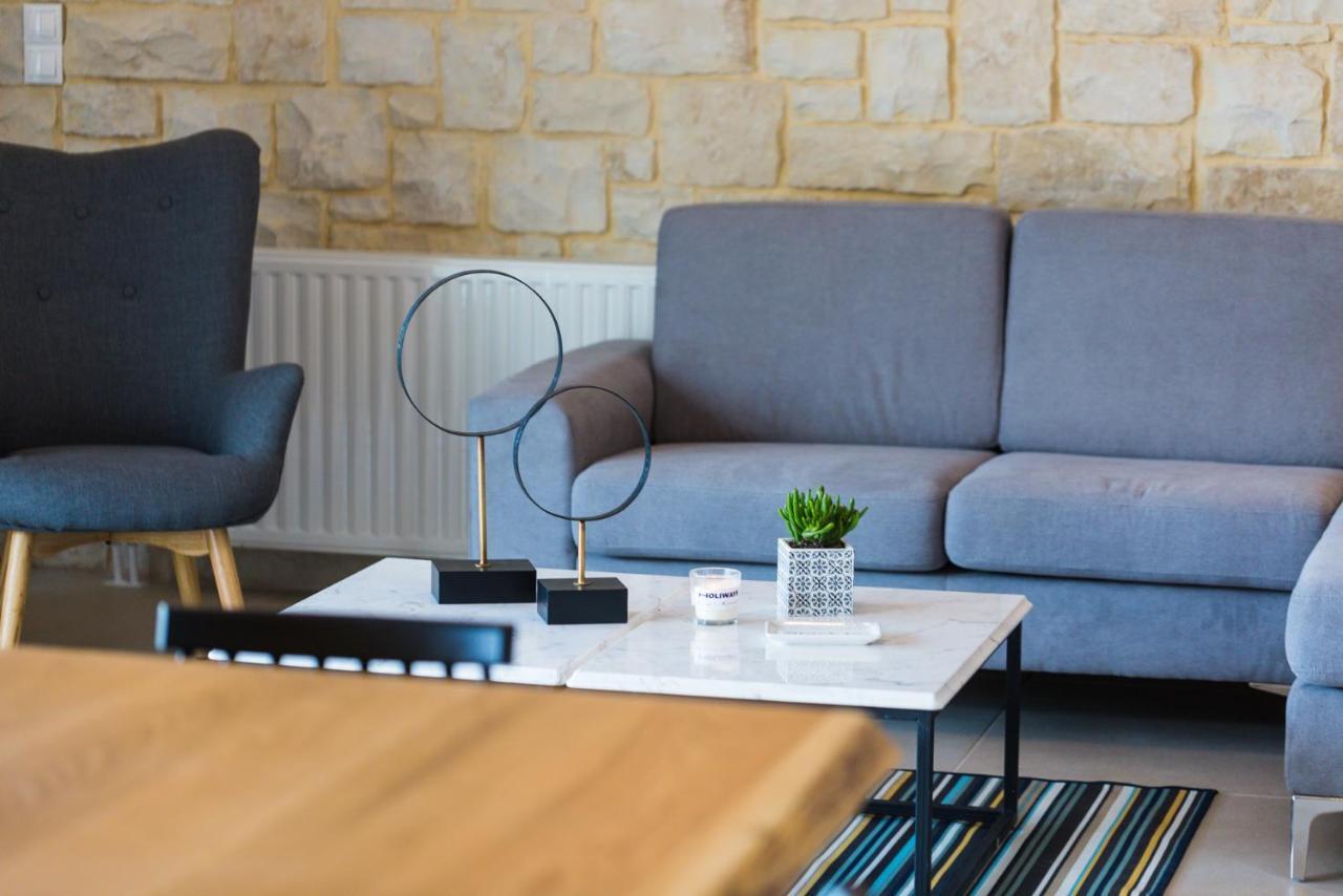Villa Aelia I Modern & Ideal For Large Groups Γαλατάς Εξωτερικό φωτογραφία